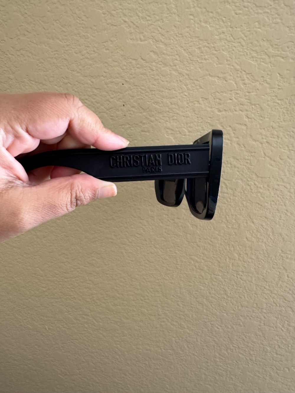 COPY - Dior Sunglasses - Picture 3 of 5